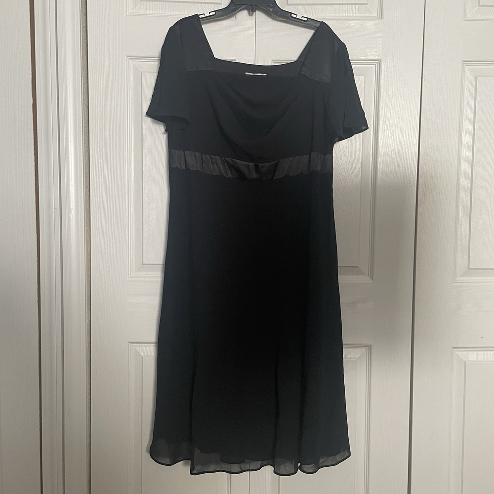 Vintage Y2K Le Bos Dress Women 14W Black Cowl Neck Short Sleeve Whimsigoth Fairy